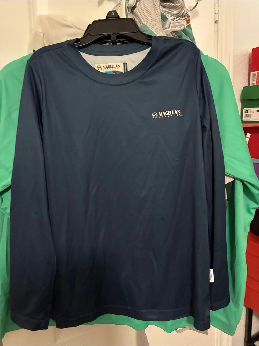 Magellan Outdoors Navy Blue Long Sleeve Performance Top